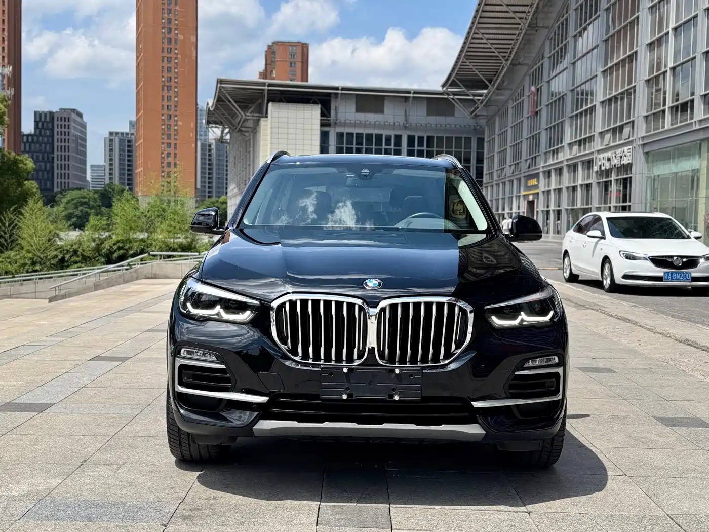 BMW 7 Series 2019 Facelift 730Li Luxury Package фото 2