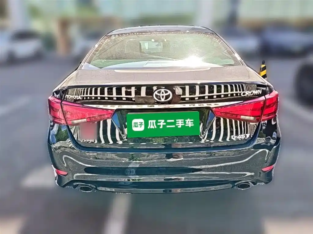 Toyota Crown 2018 2.0T Fashion Edition фото 10