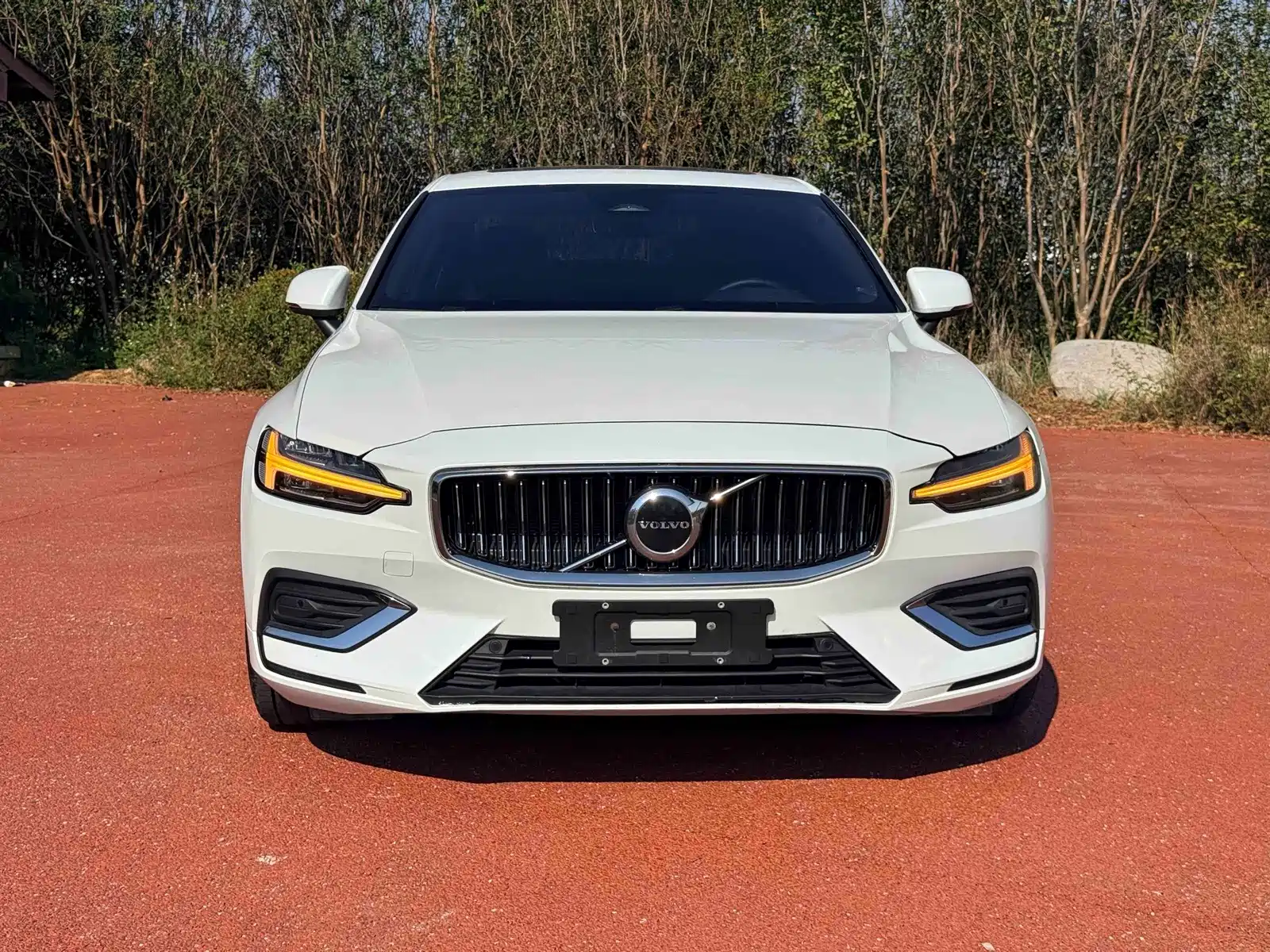 Photo 2 - Volvo S60