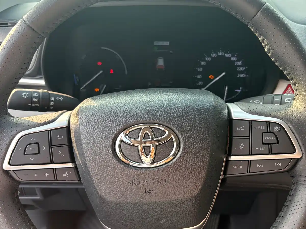 Toyota Sienna 2026 2026 Model 2.5L Hybrid 2WD Comfort Edition