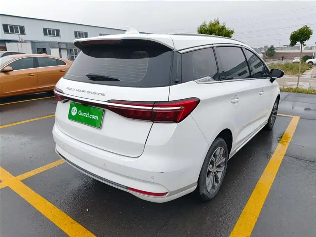 BYD Song MAX 2021 Upgrade 1.5T Automatic Luxury Edition 7-Seater фото 7