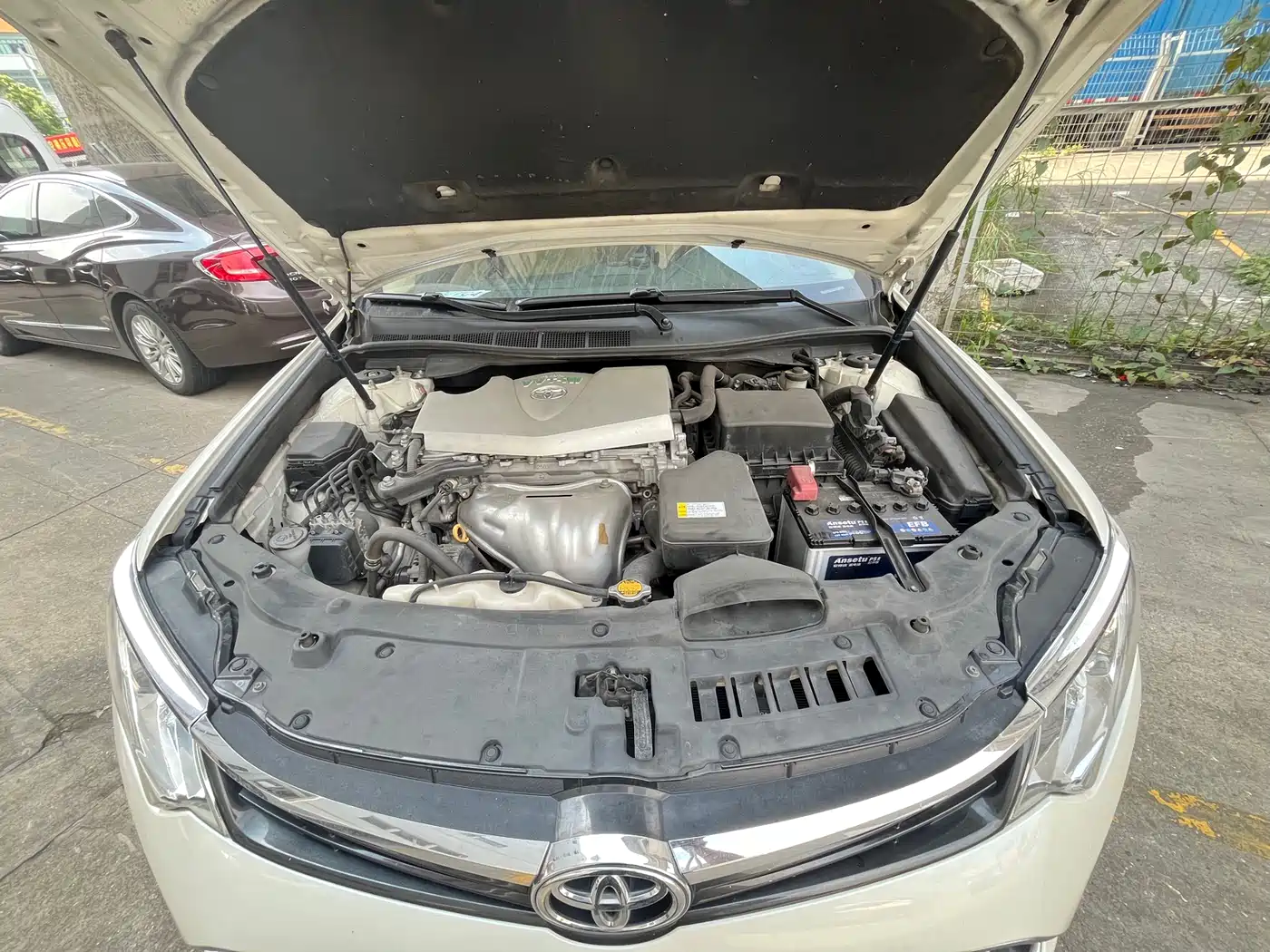 Toyota Camry 2016 2.0G 10th Anniversary Leading Edition фото 14