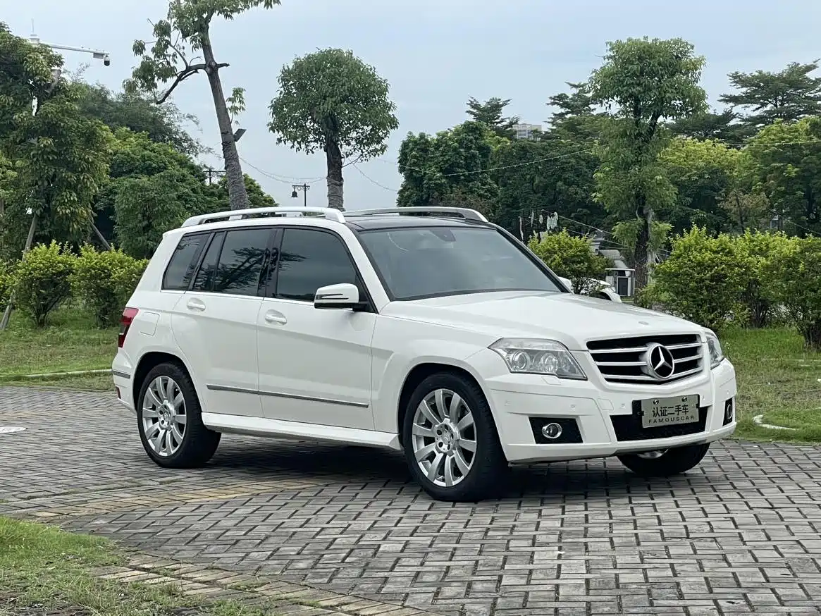 Mercedes-Benz GLK-Class (Import) 2008 GLK 300 4MATIC Luxury Edition фото 3