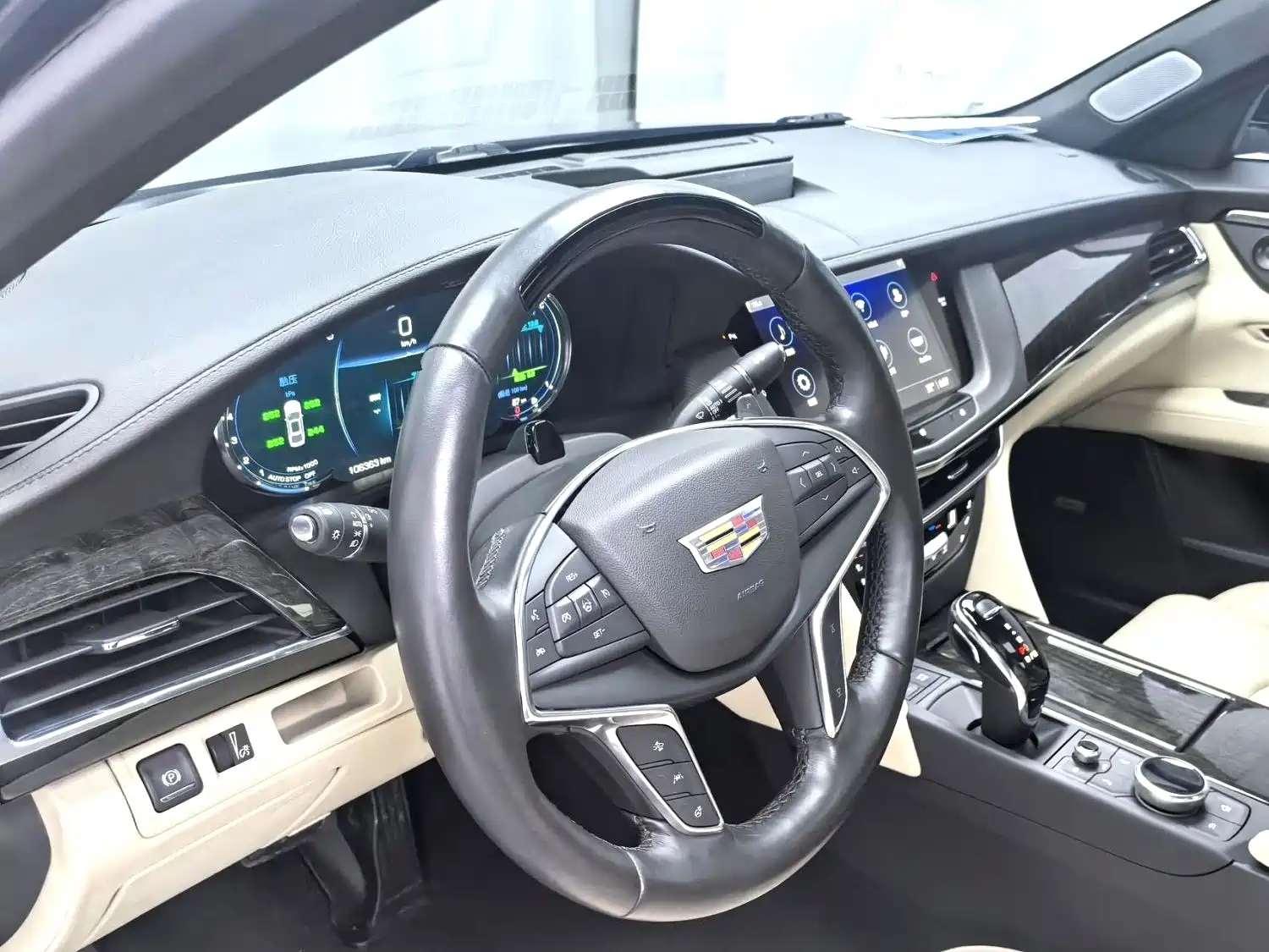 Photo 8 - Cadillac CT6