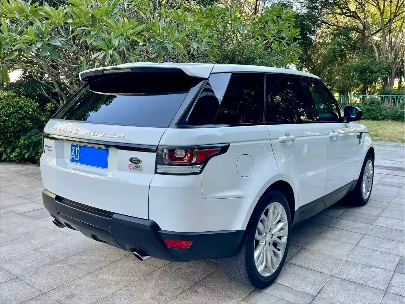 Land Rover Range Rover Sport 2014 3.0 SC V6 HSE DYNAMIC фото 4