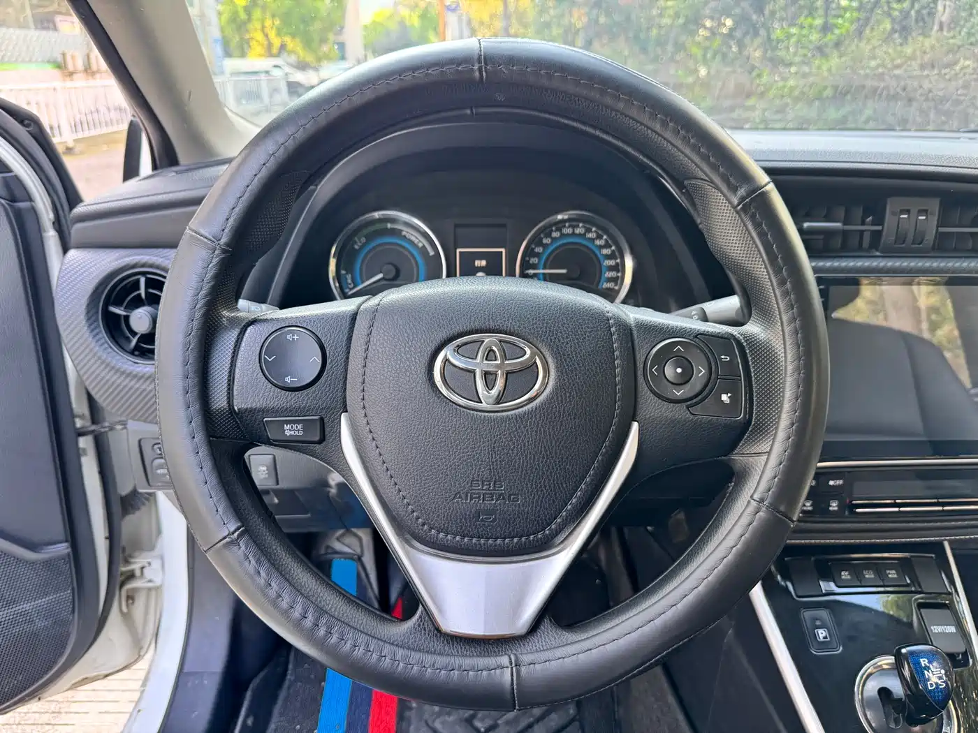Toyota Levin 2017 Facelift Hybrid 1.8H GS E-CVT Elite Sunroof Edition China V фото 15