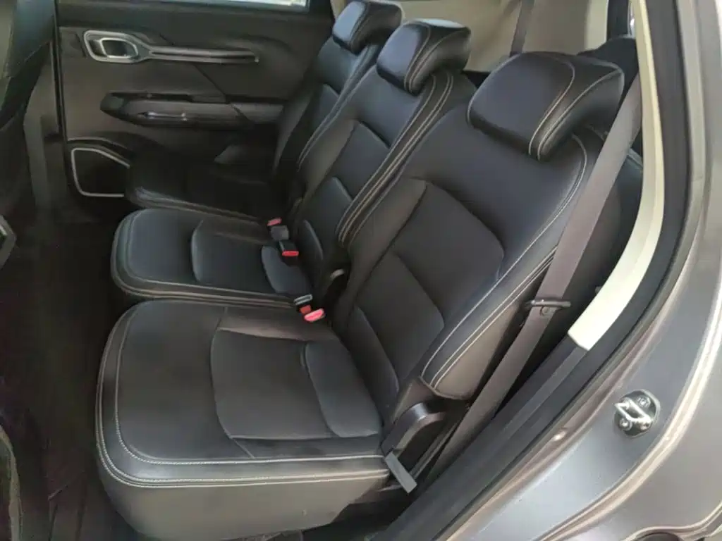 Geely Okavango 2021 2020 1.8TD Automatic Comfort 7-Seater