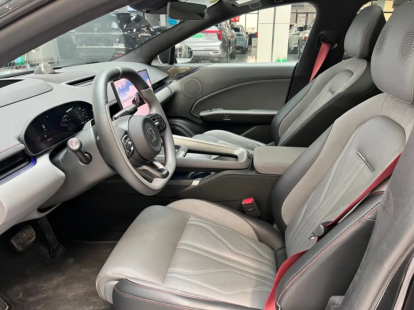 ZEEKR EXTREME KRYPTON 007GT