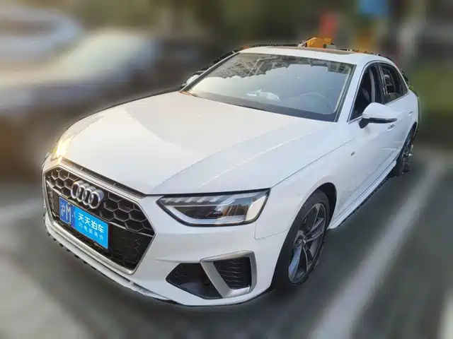 Audi A4L, 2020