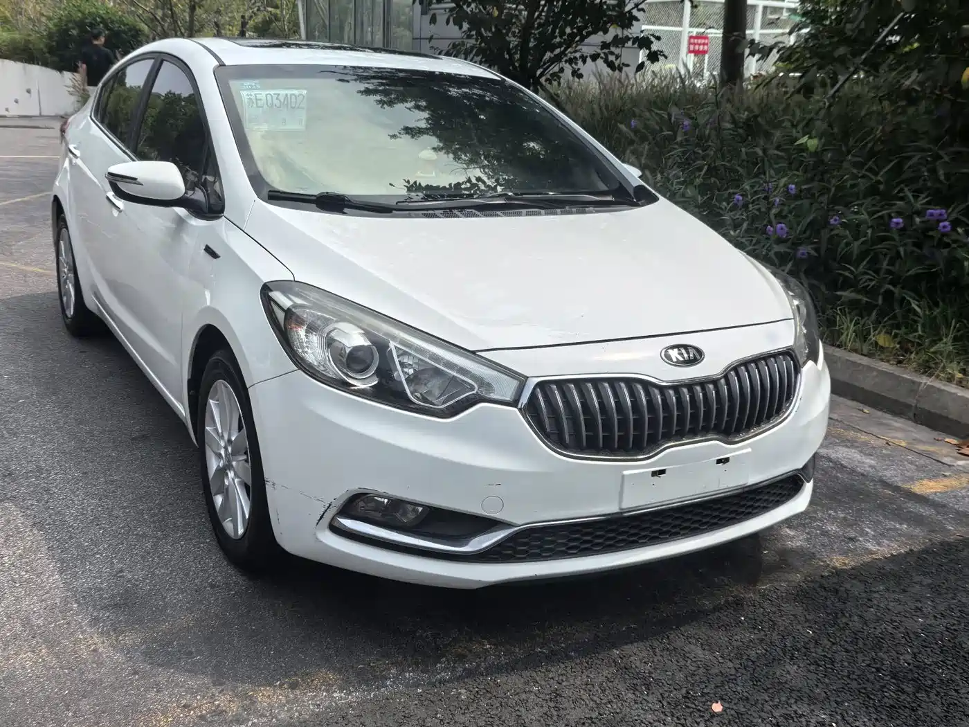 Photo 1 - Kia K3