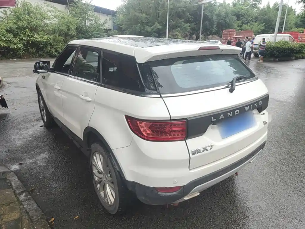 Landwind X7 2016 2015 2.0T Panorama Premium