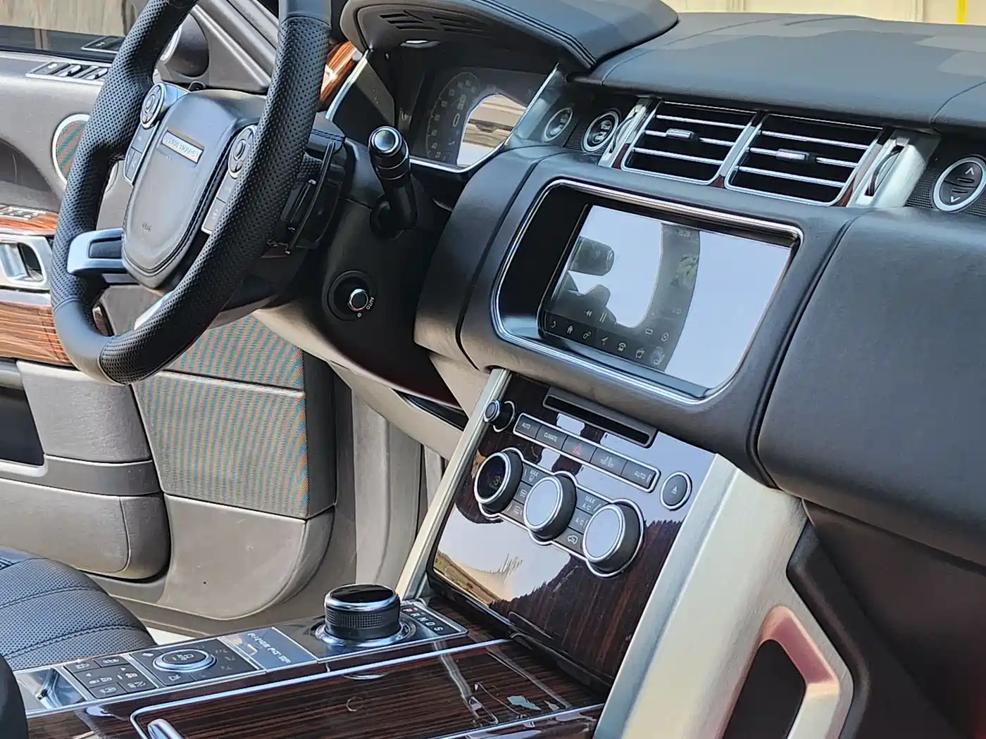 Land Rover Range Rover 2017 3.0 SC V6 Vogue фото 6