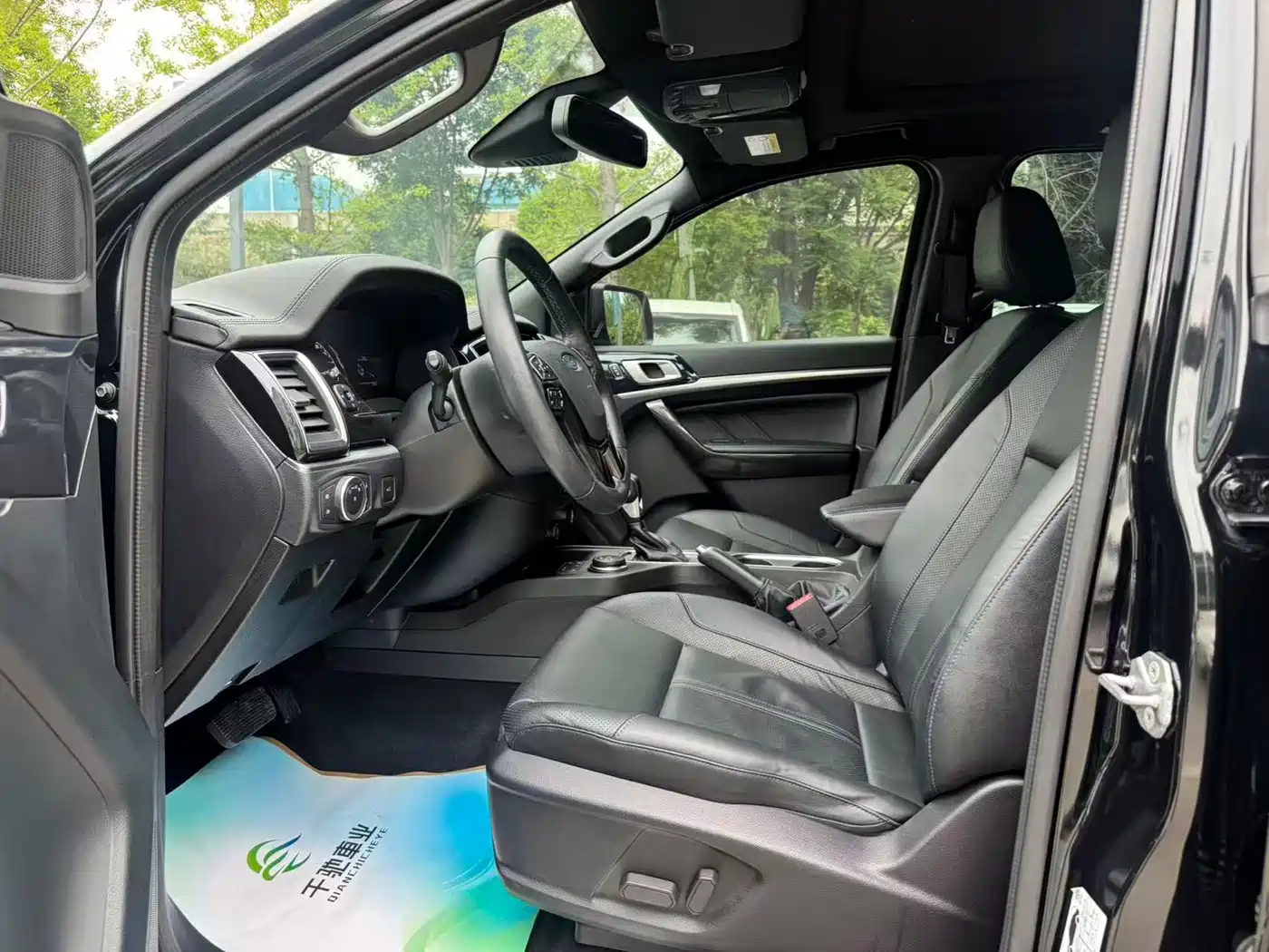 Ford Everest 2020 Sport Edition 2.3T Gasoline Automatic AWD Flagship 7-Seater фото 6
