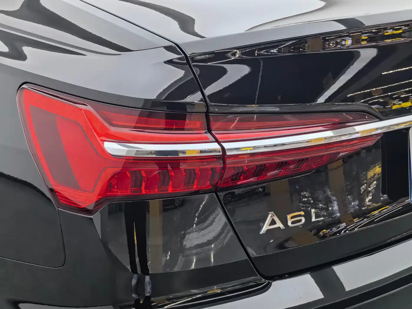 Audi A6L 2022 55 TFSI quattro Premium Elegance фото 15