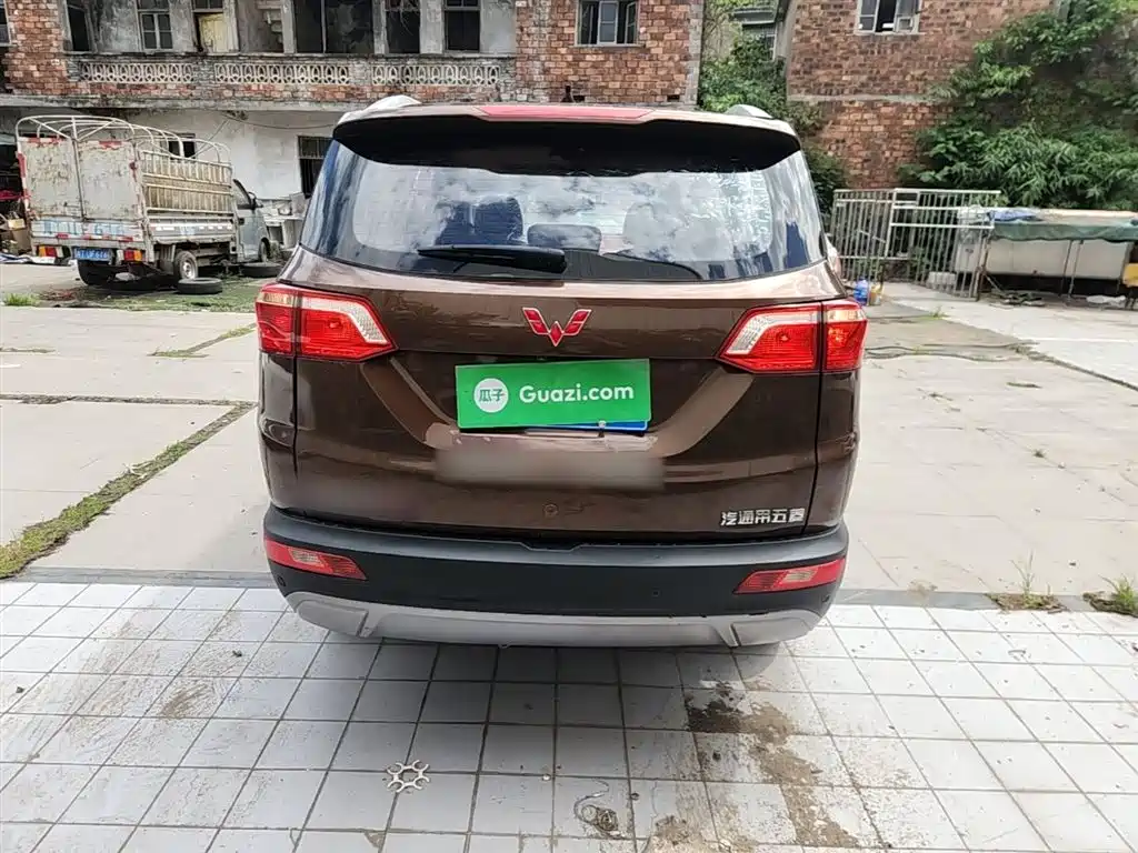 Wuling Motors Wuling Hongguang S3 2018 2018 1.5L Manual Luxury China V