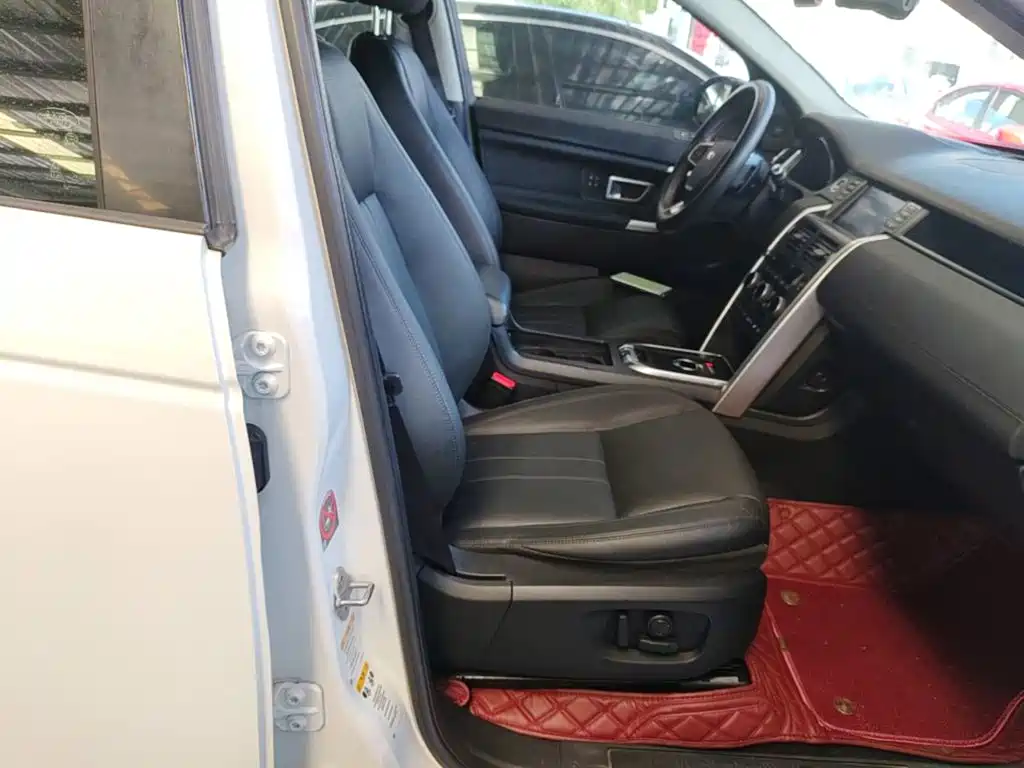 Фото 25 - Land Rover Discovery Sport