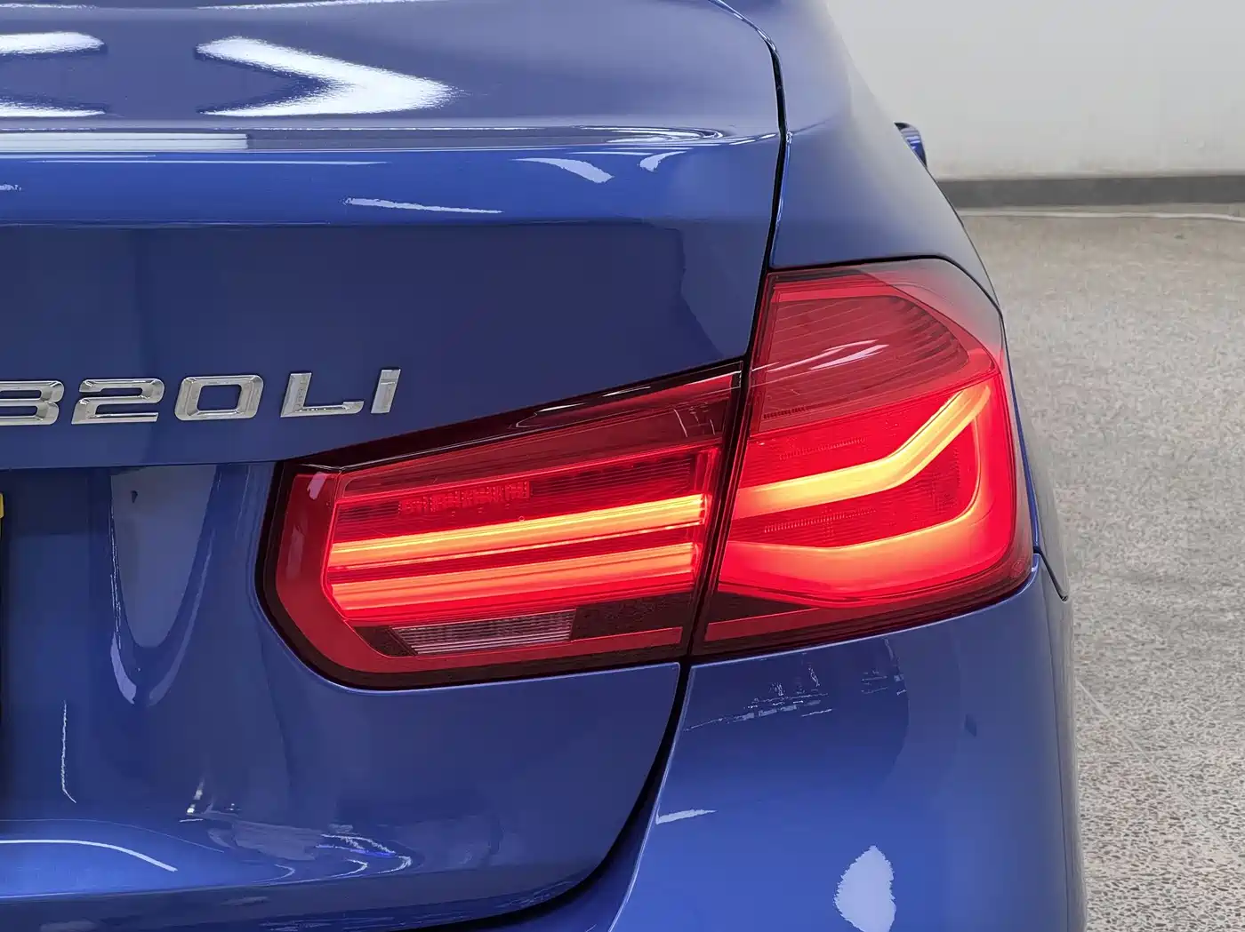 BMW 3 Series 2019 320Li M Sport Package фото 10