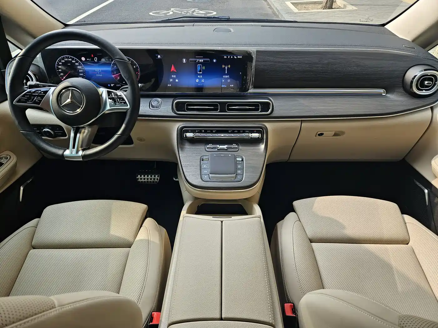 Mercedes-Benz V-Class 2024 V 300 L Long Wheelbase Luxury Edition фото 7