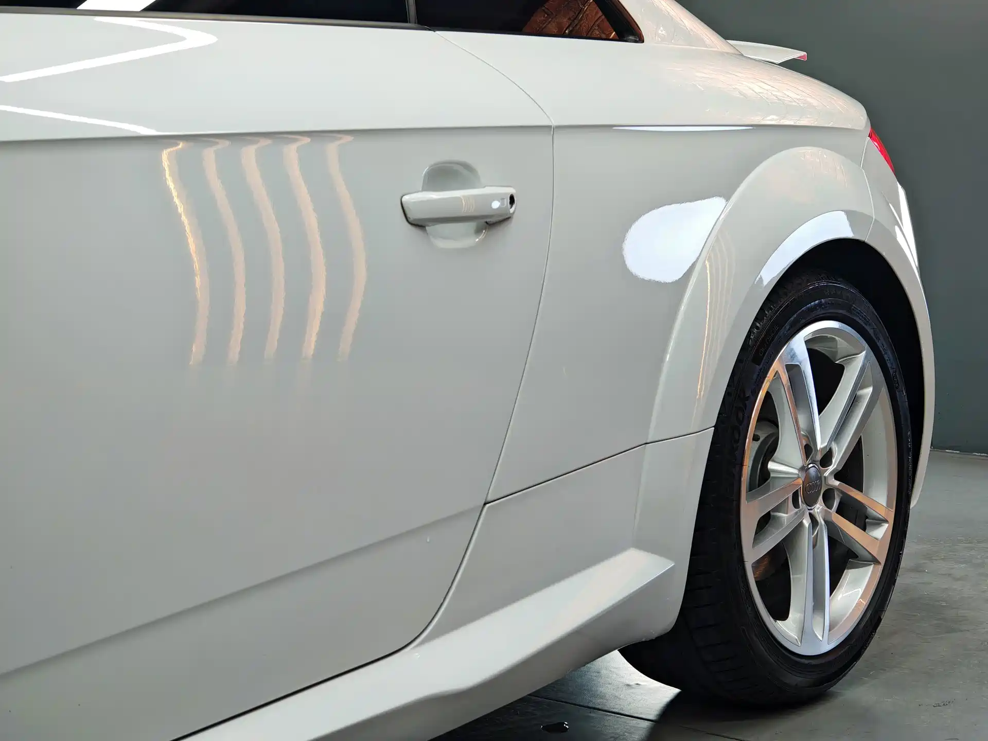 Фото 24 - Audi TT