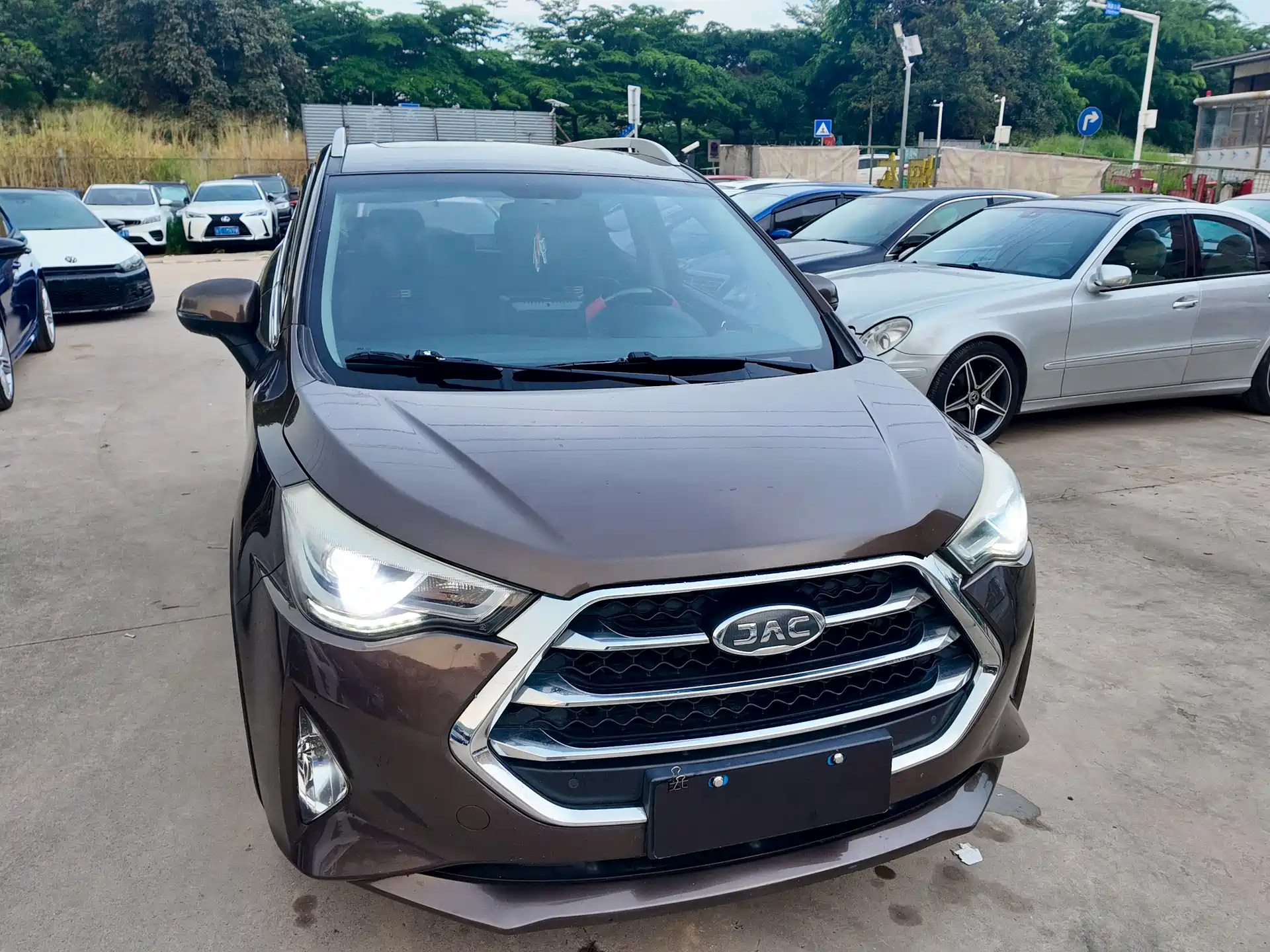 Фото 4 - JAC Refine S3