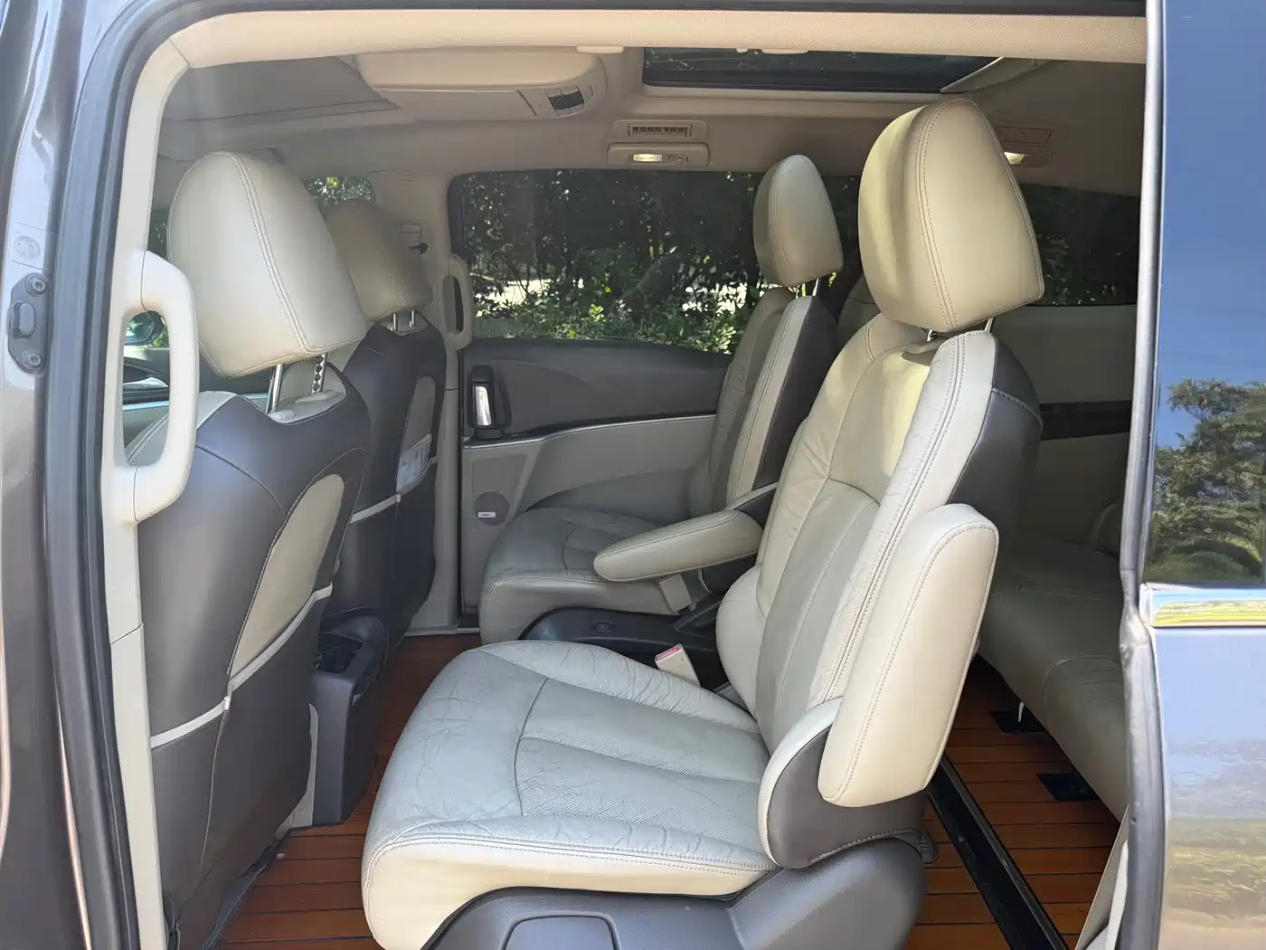Buick GL8 2013 3.0L XT Luxury Business Flagship Edition фото 11