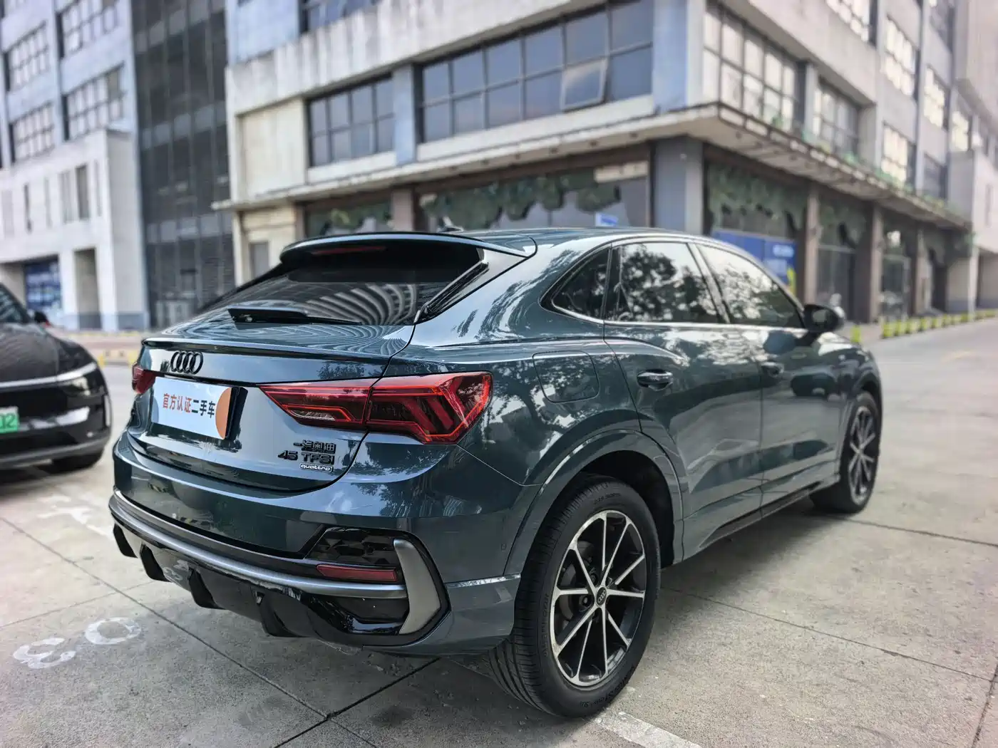 Фото 9 - Audi Q3 Sportback
