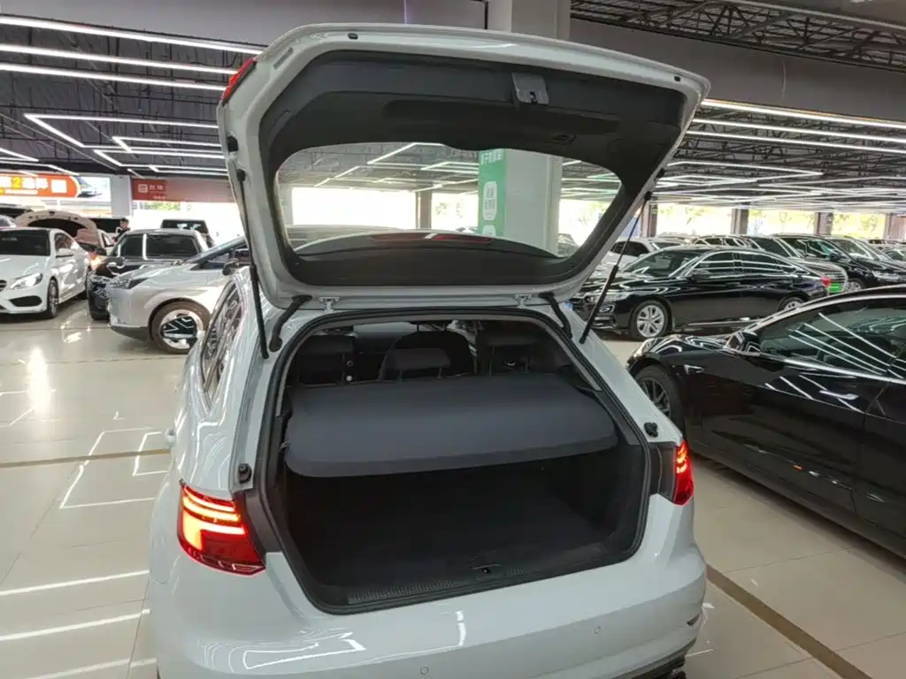 Фото 19 - Audi A3