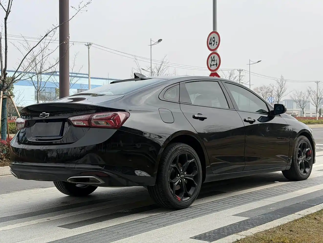 Chevrolet Malibu XL 2023 Redline 2.0T RS Connect Edition фото 4