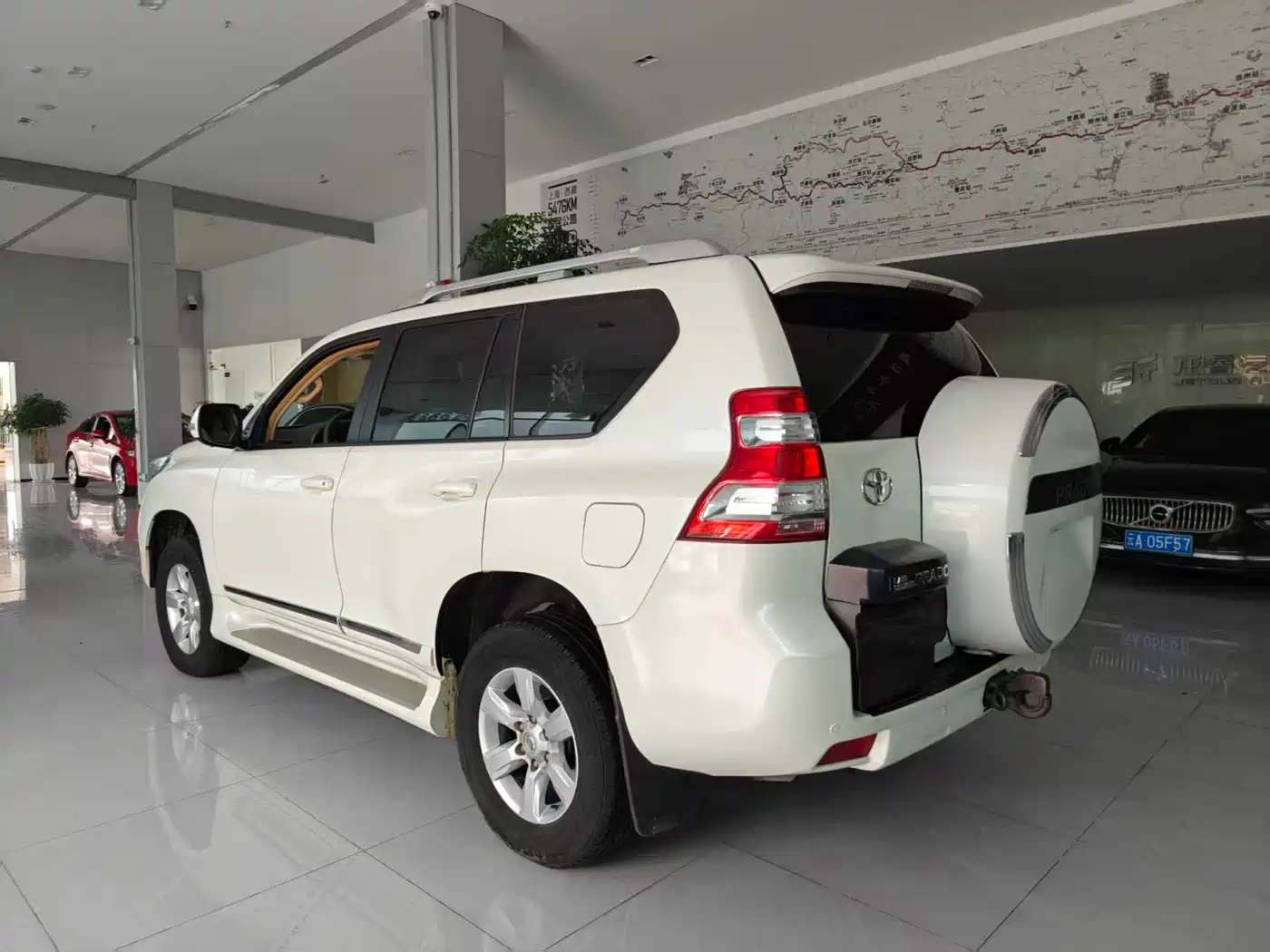 Toyota Prado (Import) фото 8