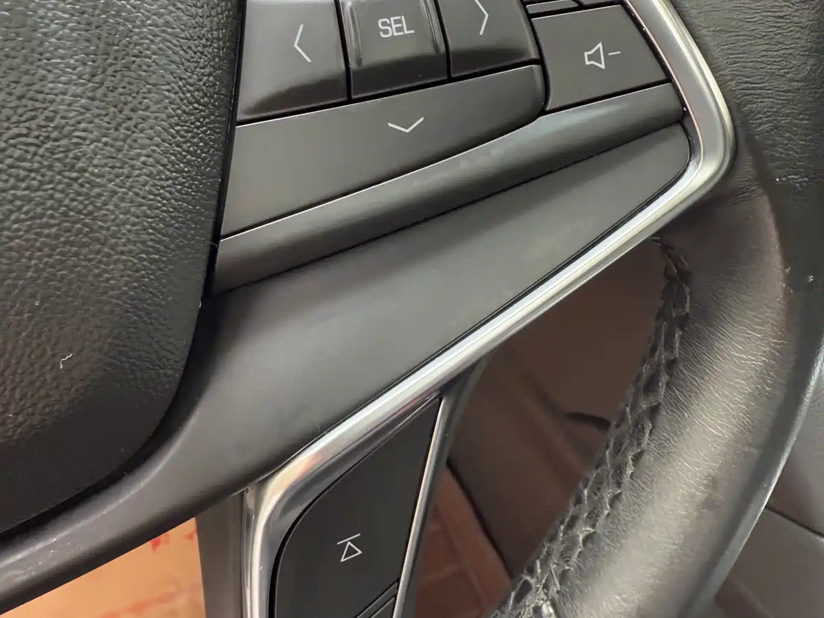 Cadillac XT5 2021 2.0T 2WD Luxury Edition фото 18