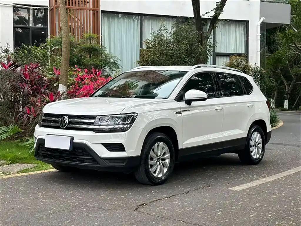 VOLKSWAGEN TUYUE