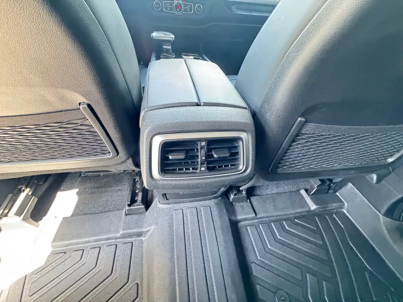 BAIC ORV Beijing Offroad BJ40 2023 2.0D Automatic 4WD Blade Hero Edition Knight Type фото 8