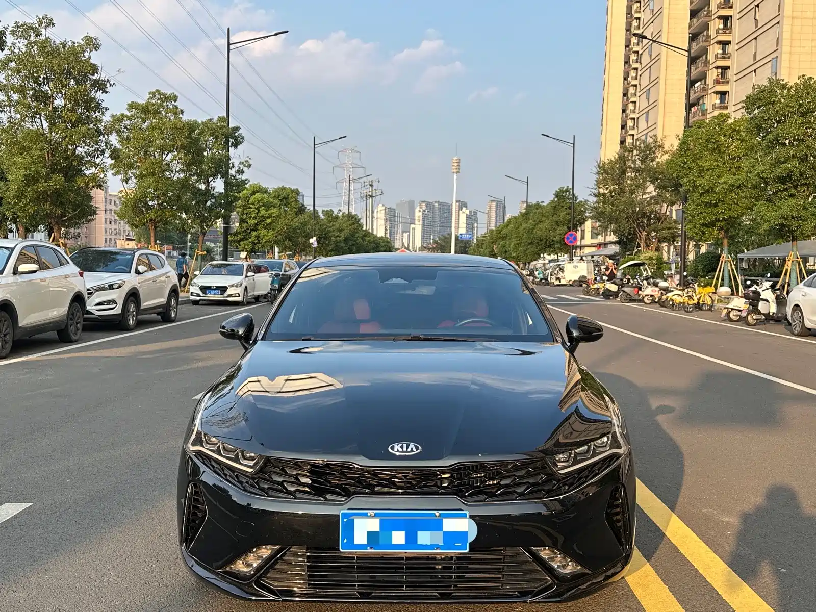 Фото 2 - Kia K5
