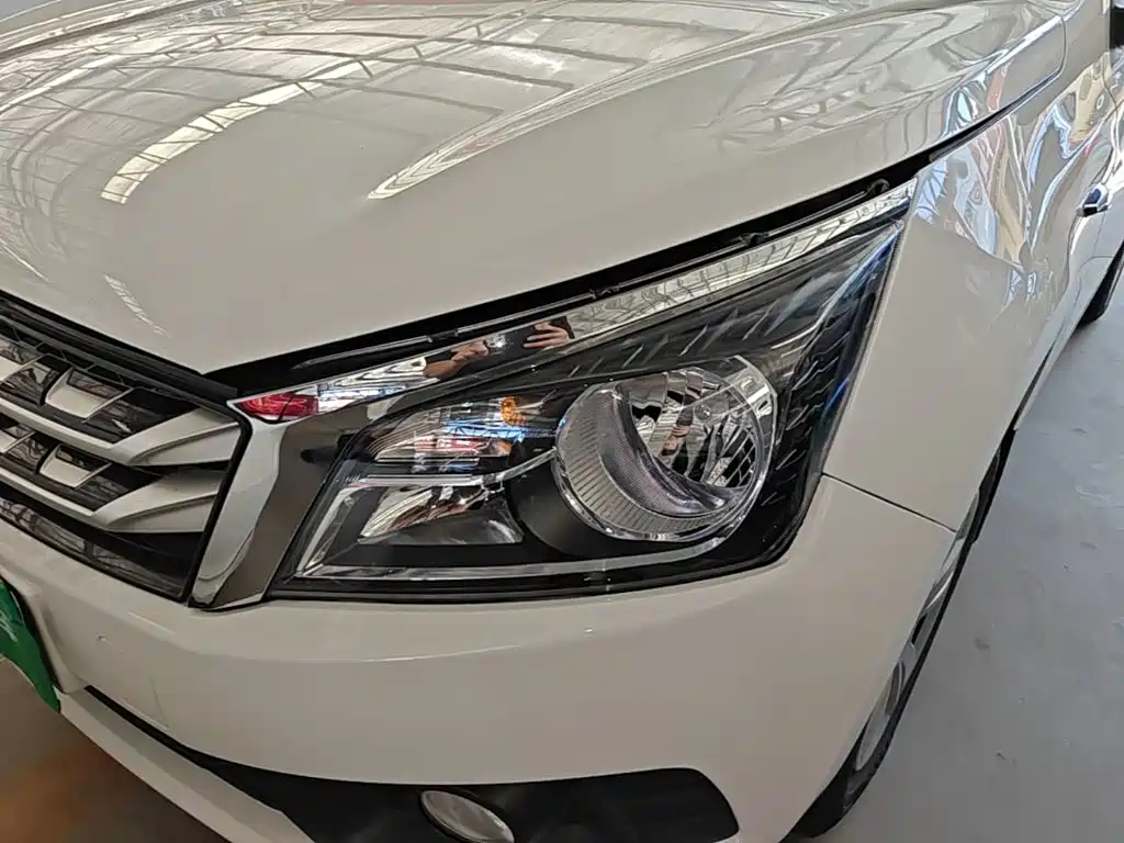 Venucia T70 2017 2016 1.6L Manual Rui Xing Edition