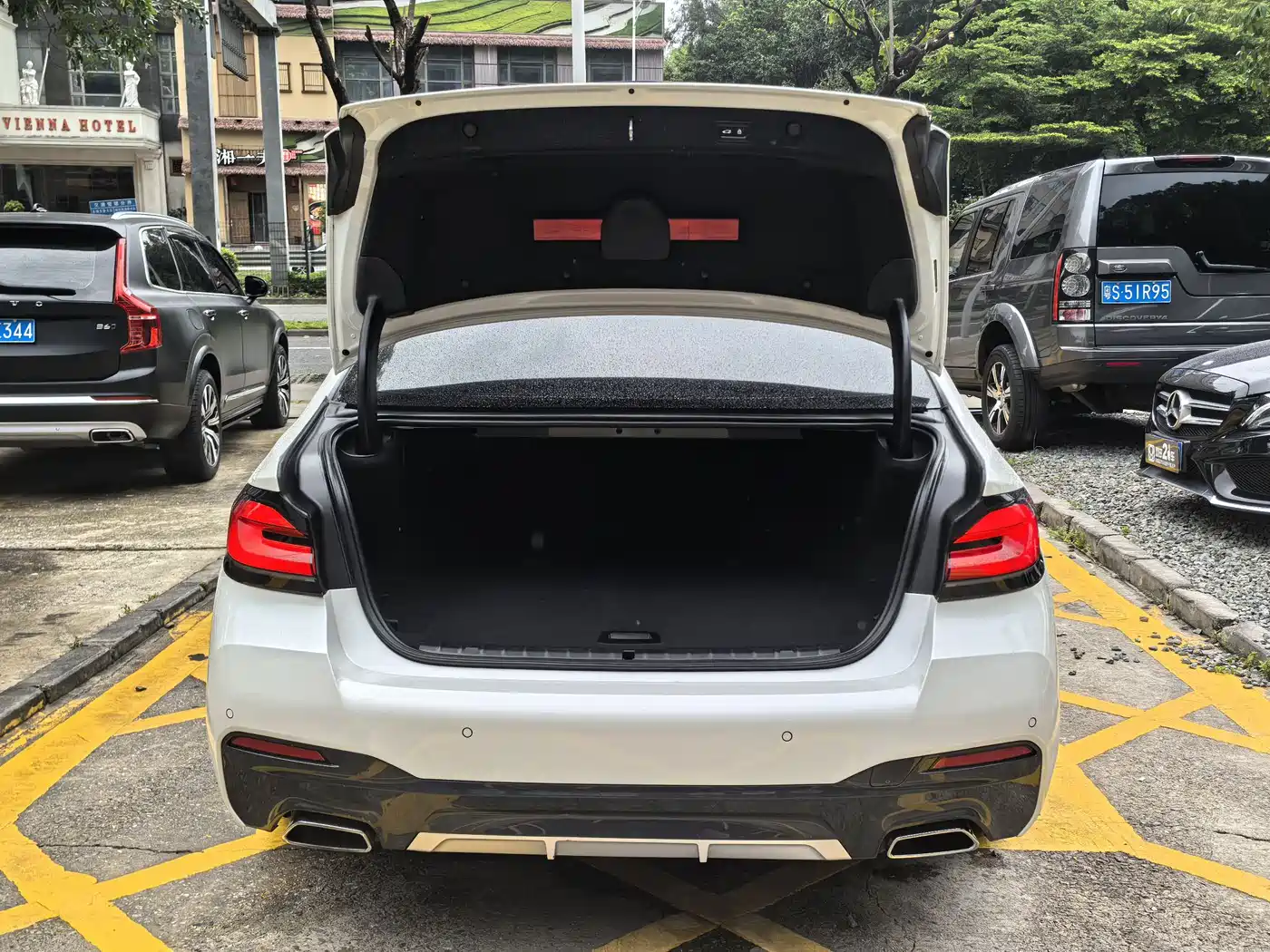 BMW 5 SERIES NEW ENERGY