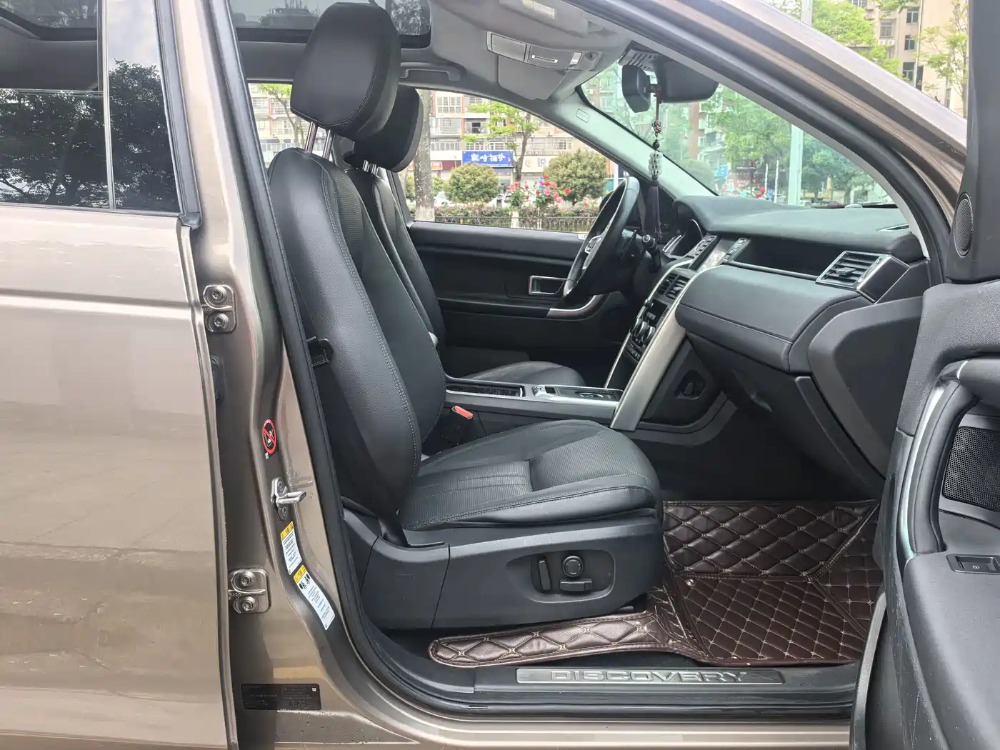 Land Rover Discovery Sport 2016 2.0T SE фото 7