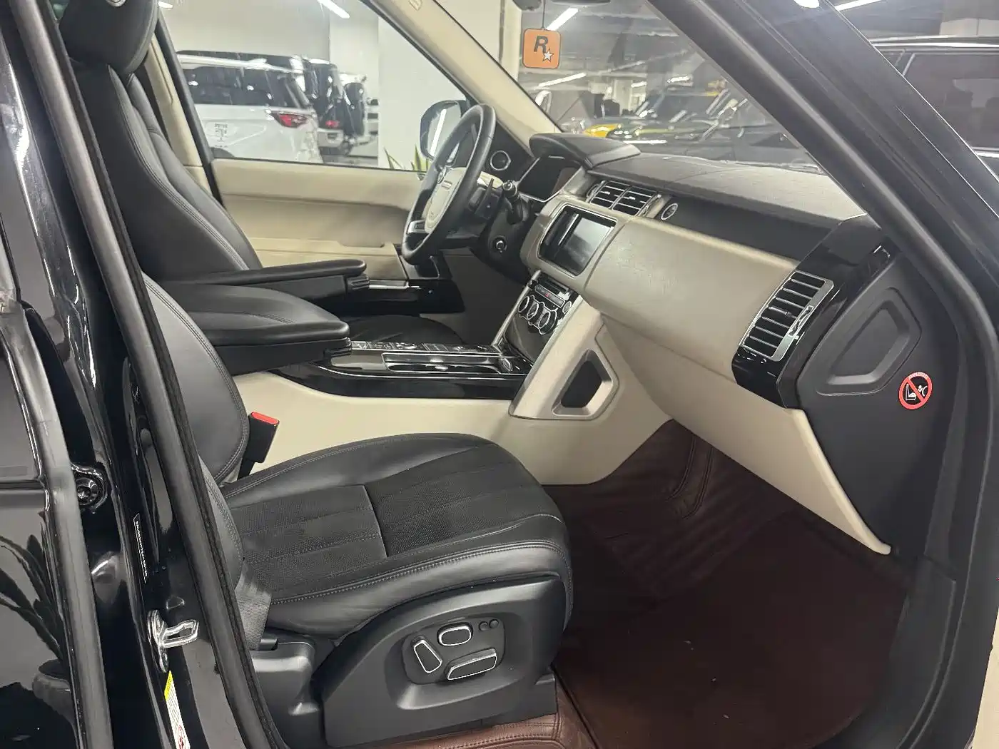 Land Rover Range Rover 2014 3.0 SC V6 Vogue SE фото 18