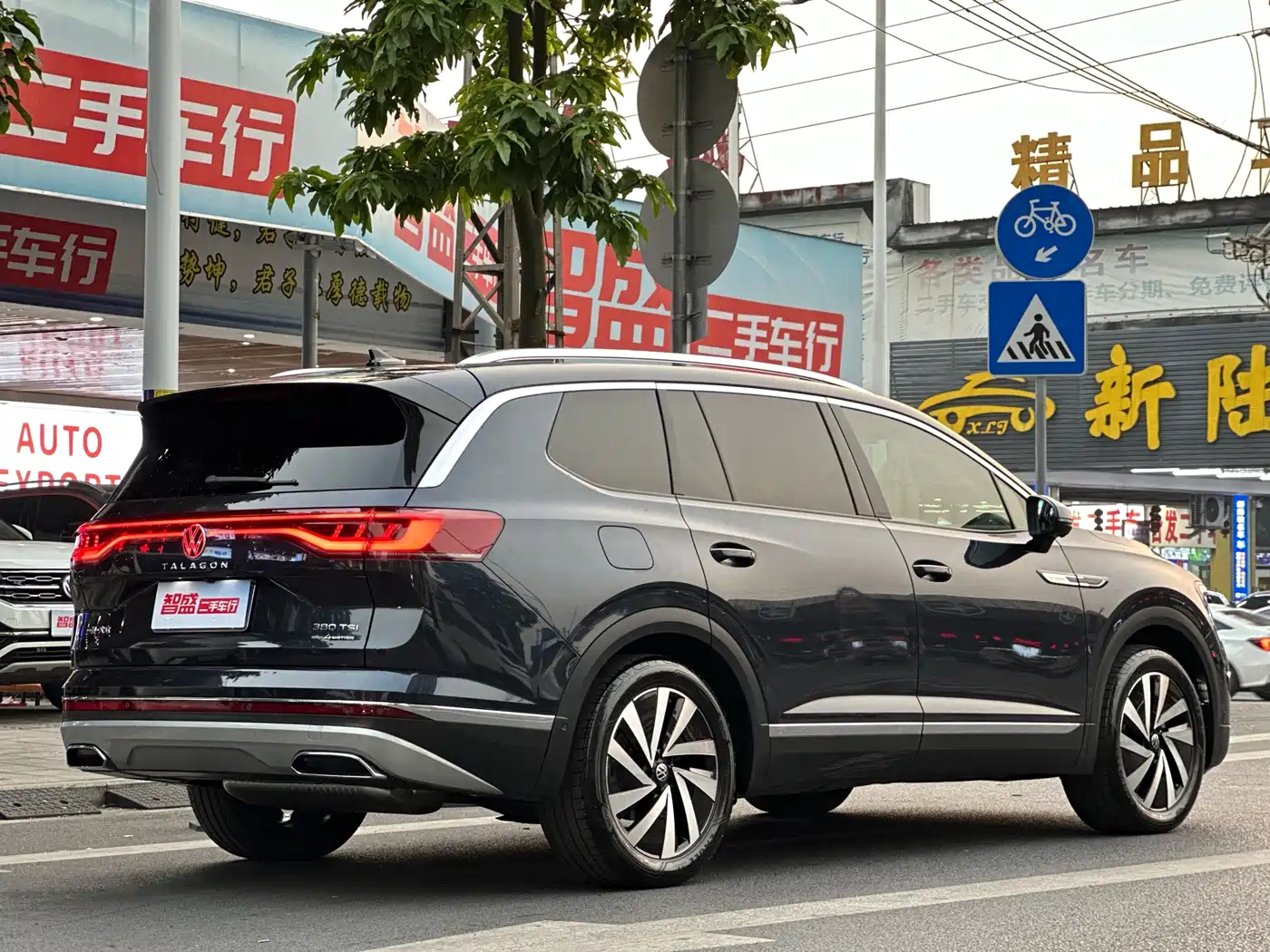 Volkswagen Talagon 2021 380TSI 4WD Luxury Premium Edition Pro фото 15