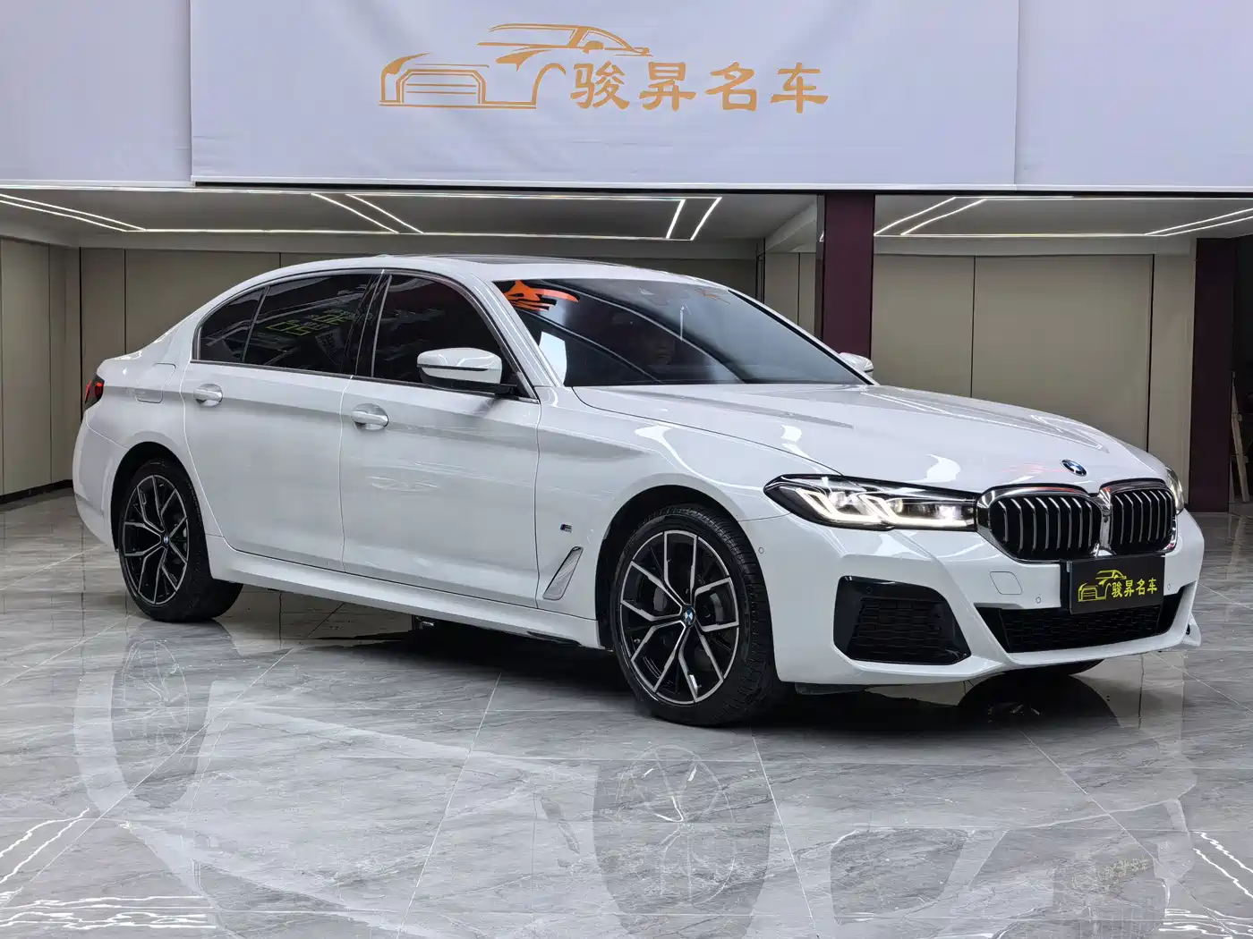 BMW 5 Series 2022 530Li Exclusive M Sport Package фото 3