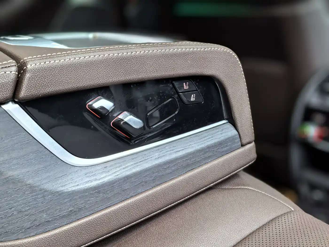 BMW 5 Series 2022 530Li Exclusive M Sport Package фото 27