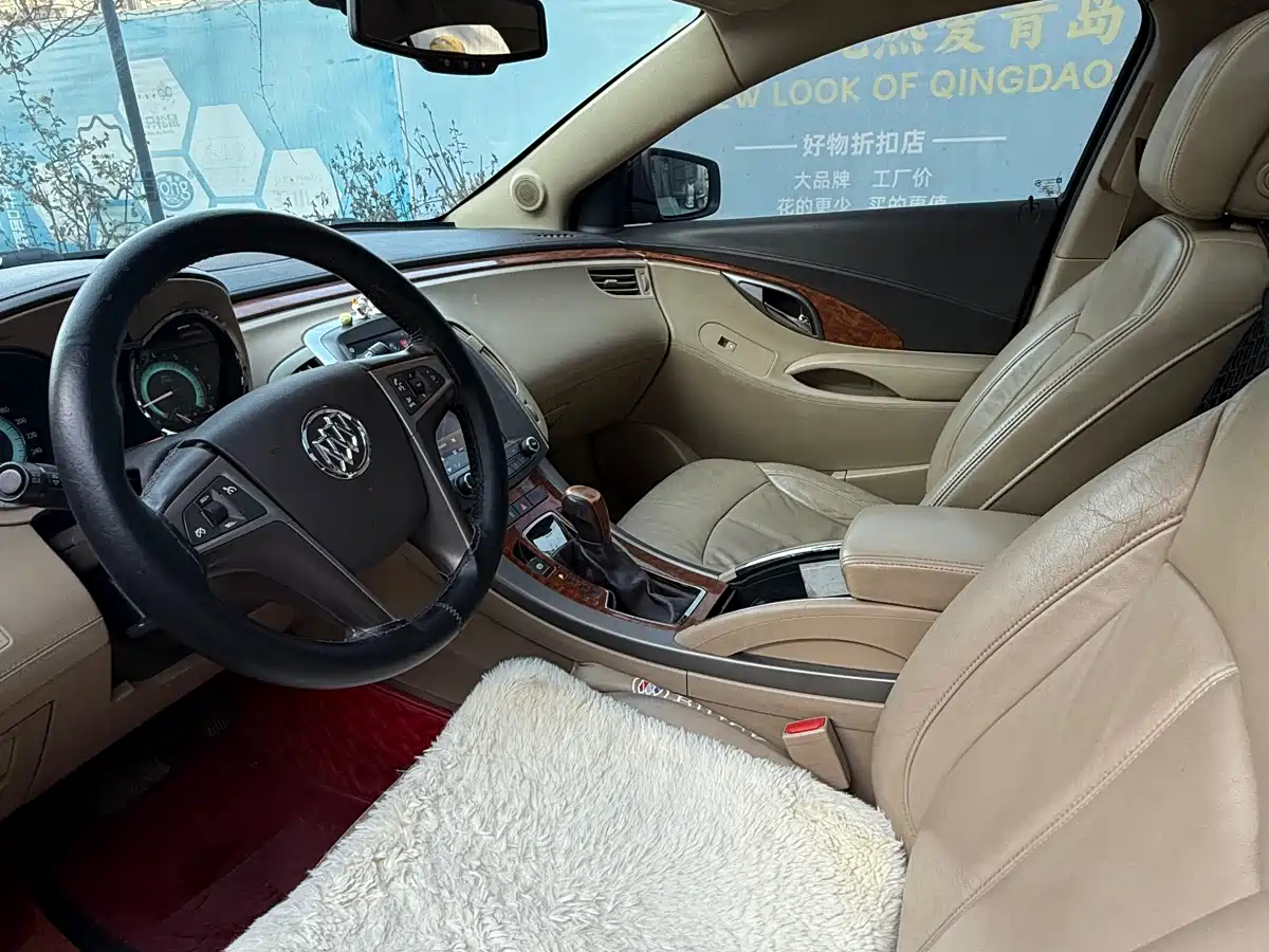 Buick LaCrosse 2012 2.4L SIDI Luxury Edition фото 5