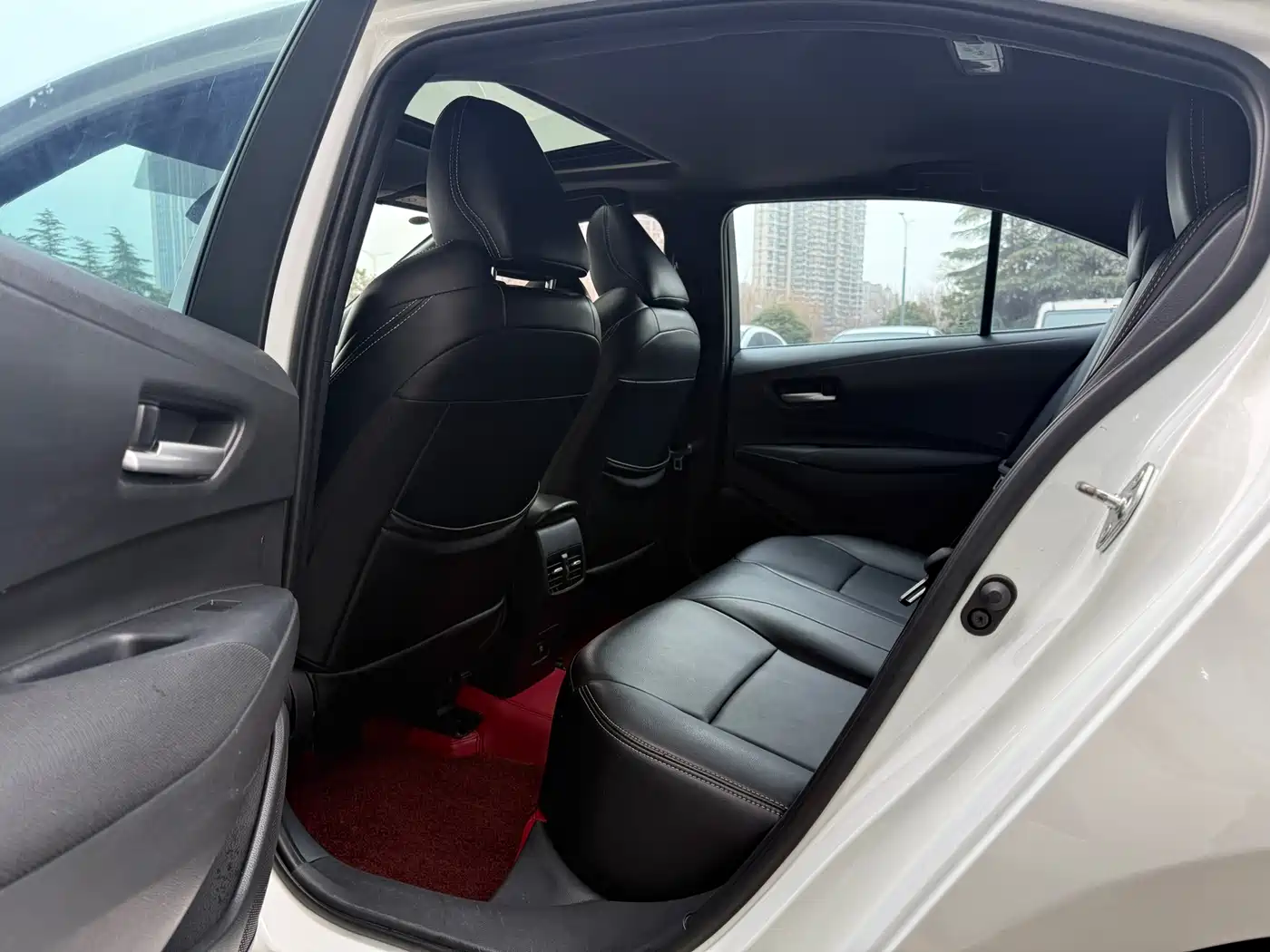 Toyota Levin 2022 185T CVT Luxury Edition фото 5