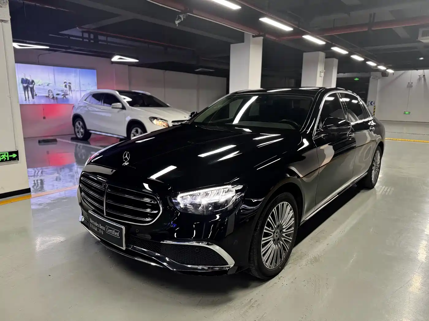 Mercedes-Benz E-Class 2023 E 300 L Luxury