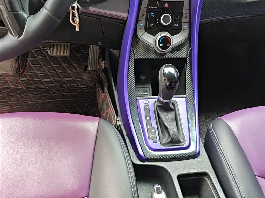 Hyundai Langdong 2016 1.6L Automatic Smart Edition фото 14