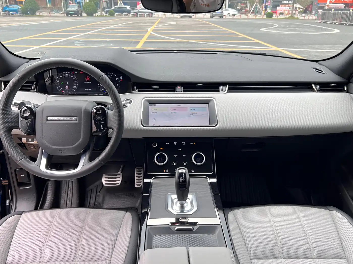 Land Rover Range Rover Evoque 2020 249PS R-DYNAMIC S Sport Edition фото 8