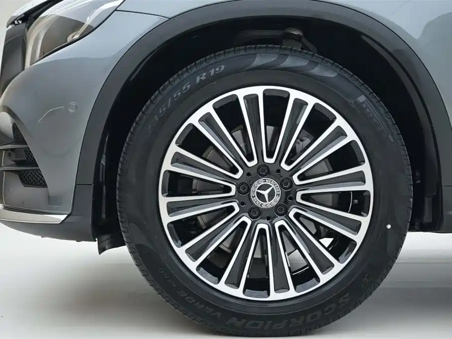 Mercedes-Benz GLC 2019 GLC 260 L 4MATIC Dynamic фото 14