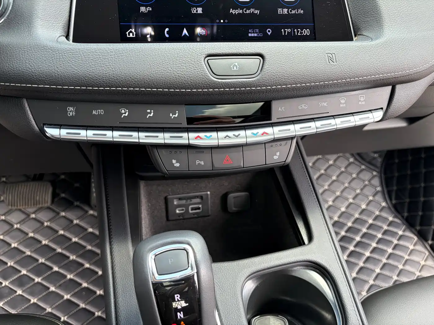 Cadillac XT4 2018 28T FWD Leading Edition фото 19