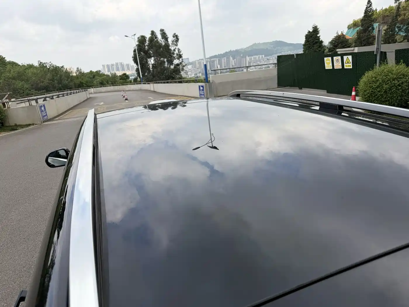 AITO Wenjie AITO M9 2024 Range Extender Max Edition 42kWh 6-seater фото 36