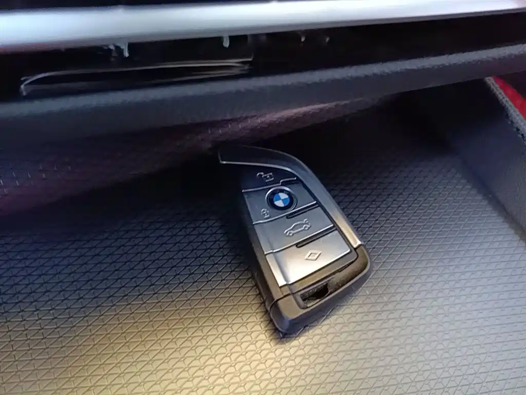 BMW 5 Series (Import) 2021 525i M Sport Package фото 15