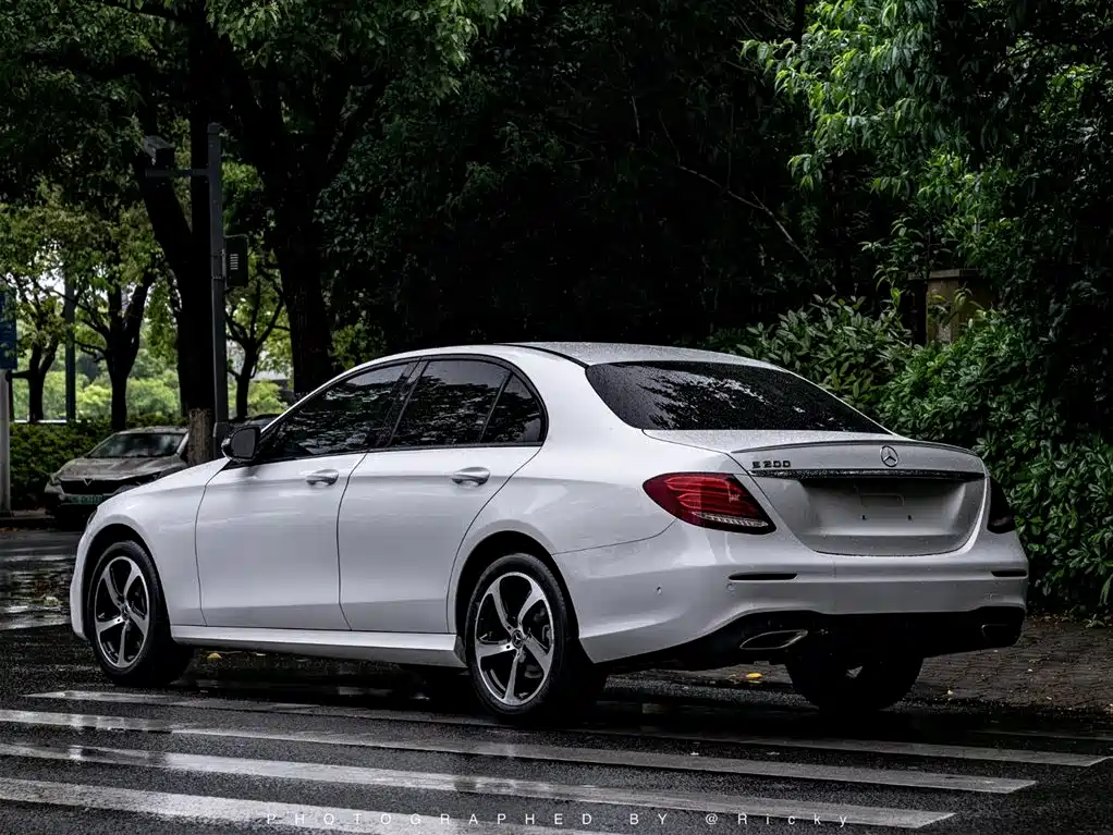 Mercedes-Benz E-Class 2018 E 200 Sport фото 10